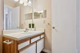 1085 S Hiawassee Rd, Orlando, FL 32835 - Photo 23