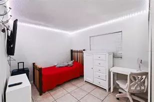 6694 Rivo Alto Ave, Orlando, FL 32809 - Photo 9