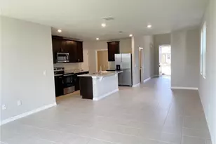3157 Bella Vista Dr, Davenport, FL 33897 - Photo 3