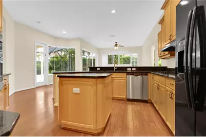 8018 Waterview Boulevard, Bradenton, FL 34202 - Photo 9