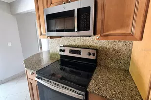 7708 2nd Ave W, Bradenton, FL 34209 - Photo 13