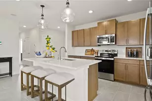 2017 Stone Wall Ct, Haines City, FL 33844 - Photo 3