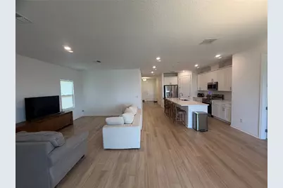 453 Archway Place, Saint Cloud, FL 34771 - Photo 5