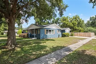 2237 Washington Rd, Mount Dora, FL 32757 - Photo 17