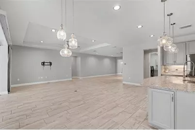 11610 Dublin Grafton Drive, Riverview, FL 33579 - Photo 7