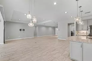 11610 Dublin Grafton Dr, Riverview, FL 33579 - Photo 7