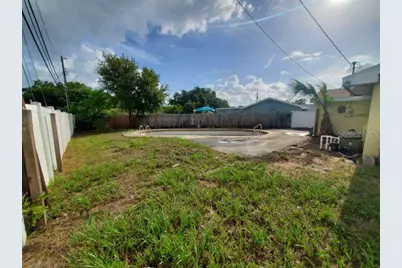 9956 136th Street, Seminole, FL 33776 - Photo 3