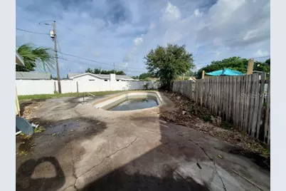 9956 136th Street, Seminole, FL 33776 - Photo 5