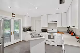 209 Royal Oaks Cir, Longwood, FL 32779 - Photo 15