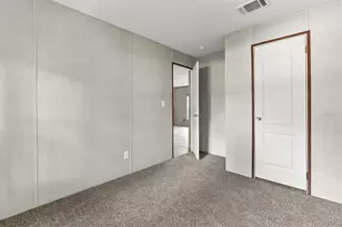 25046 Celestial St, Christmas, FL 32709 - Photo 21