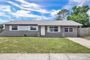 4822 Okeefe St, Orlando, FL 32808 - Photo 1