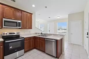 1431 Shallcross Ave, Orlando, FL 32828 - Photo 3