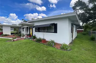 2423 Savoy Dr, Orlando, FL 32808 - Photo 17