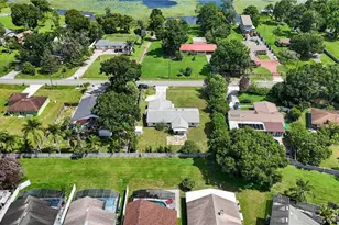 4840 Lake Cecile Dr, Kissimmee, FL 34746 - Photo 39