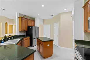856 Timber Isle Dr, Orlando, FL 32828 - Photo 11