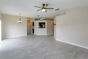 1116 Jessamine Lake Ct, Orlando, FL 32839 - Photo 5