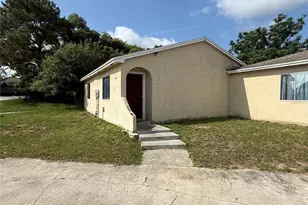 7425 Villas Oak Ct, Orlando, FL 32835 - Photo 1