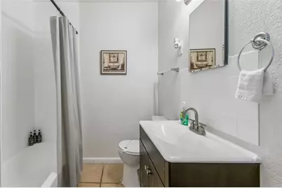 5762 2nd Avenue N, Saint Petersburg, FL 33710 - Photo 17
