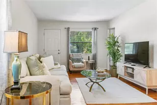 5762 2nd Ave N, Saint Petersburg, FL 33710 - Photo 5
