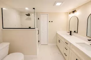 4030 Shannon Brown Dr, Orlando, FL 32808 - Photo 9