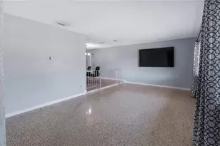2612 Timberlake Dr, Orlando, FL 32806 - Photo 3