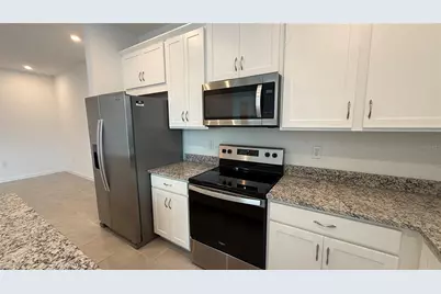 1155 Boardwalk Place Place #1155, Kissimmee, FL 34747 - Photo 13