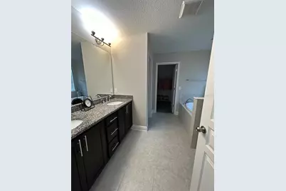 3313 W Walnut Street, Tampa, FL 33607 - Photo 9