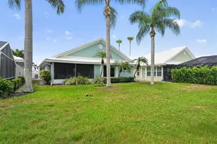 746 Harrington Lake Dr N, Venice, FL 34293 - Photo 13