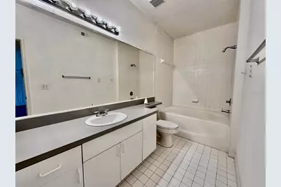 5518 Metrowest Boulevard #11-205, Orlando, FL 32811 - Photo 5