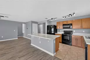 2465 Begonia St, Mascotte, FL 34753 - Photo 11