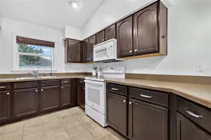 544 Tortola Ave, Tavares, FL 32778 - Photo 13