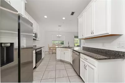 417 Sapphire Drive, Davenport, FL 33837 - Photo 13