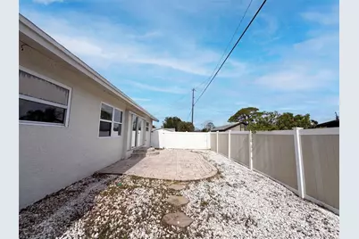 1672 Jupiter Road, Venice, FL 34293 - Photo 29