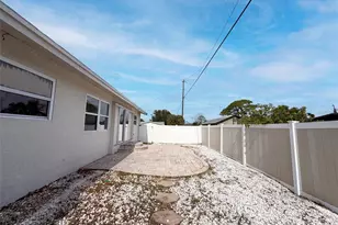 1672 Jupiter Rd, Venice, FL 34293 - Photo 29