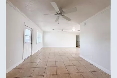 1672 Jupiter Road, Venice, FL 34293 - Photo 7