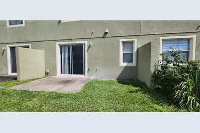 536 Cresting Oak Circle #10, Orlando, FL 32824 - Photo 3