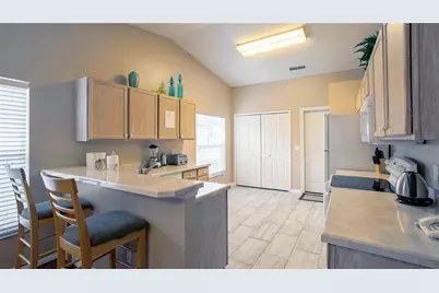 7802 Laurel Oak Lane, Kissimmee, FL 34747 - Photo 13