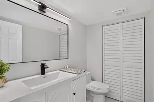 4075 Shannon Brown Dr, Orlando, FL 32808 - Photo 19