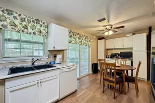 1520 Overdale St, Orlando, FL 32825 - Photo 11