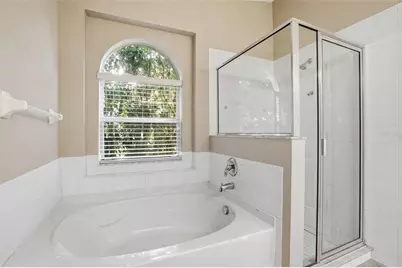 7912 Merchantville Circle, Zephyrhills, FL 33540 - Photo 25