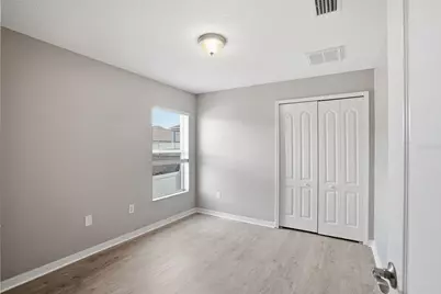 7912 Merchantville Circle, Zephyrhills, FL 33540 - Photo 17