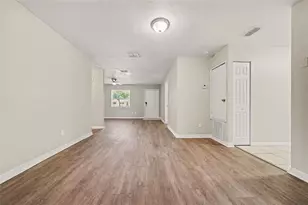 1895 S Ivey Ln, Orlando, FL 32811 - Photo 5