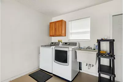 1501 Las Pacos Court, The Villages, FL 32162 - Photo 27