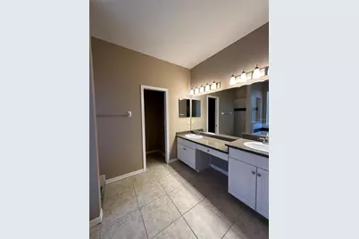 13813 Bluewater Circle, Orlando, FL 32828 - Photo 15