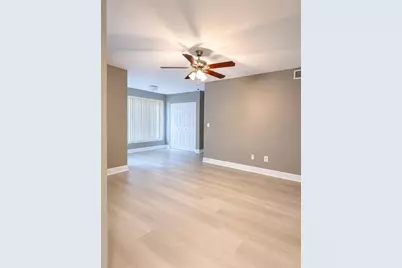 5124 Conroy Road #617, Orlando, FL 32811 - Photo 7