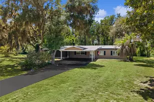 27817 W Pelican Isle Dr, Leesburg, FL 34748 - Photo 3