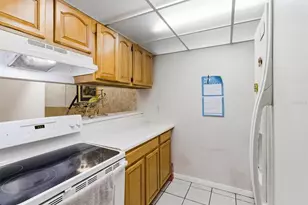 931 W Oak Ridge Rd, Orlando, FL 32809 - Photo 7