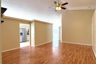 526 Pine Cone Dr, Davenport, FL 33897 - Photo 3