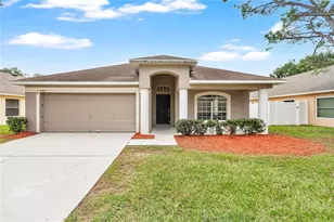 1422 Lake Shore Ranch Dr, Seffner, FL 33584 - Photo 1