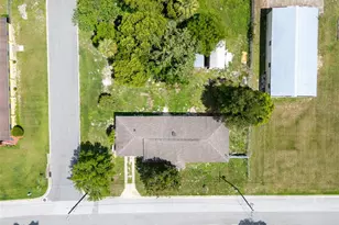 180 N Kentucky Ave, Umatilla, FL 32784 - Photo 45